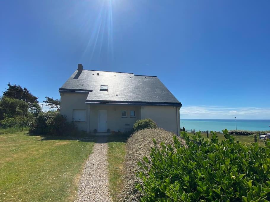 Grande Maison Chaleureuse Avec Vue Mer Imprenable คริเอล-ซูร์-แมร์ ภายนอก รูปภาพ